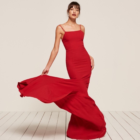 ✨sold✨reformation • dahlia red lace up back dress - Picture 2 of 8